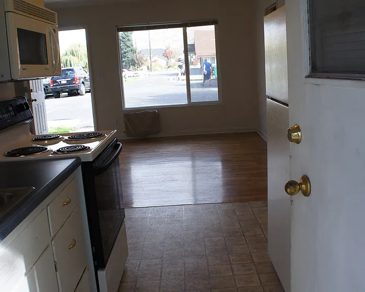 6103 W State St #1-16 — Photo 23