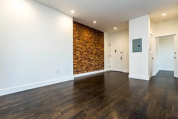 Rented by Nooklyn NYC LLC | media 5