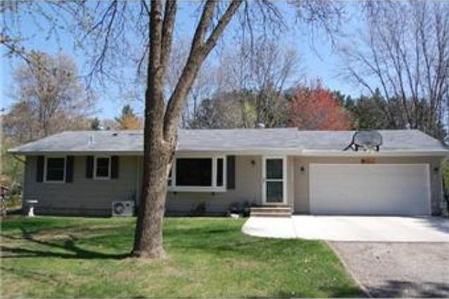 1st image of 26437 Finley Ave