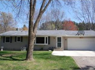 26437 Finley Ave, Wyoming, MN 55092