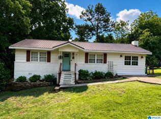 19 Forrest Dr, Springville, AL 35146