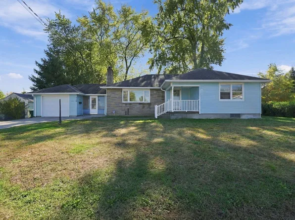 119 Clarendon Ave, Chicopee, MA 01013