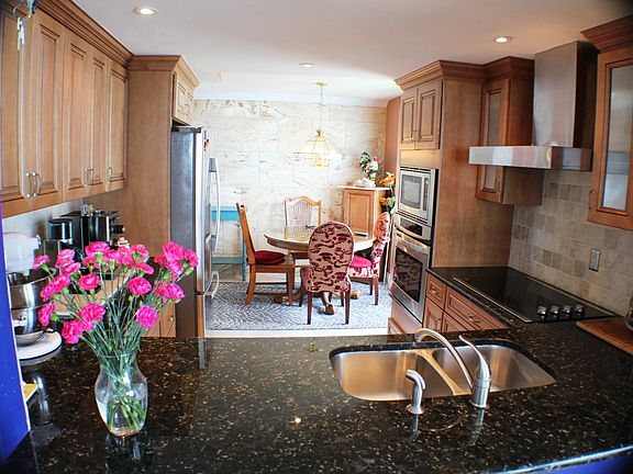 5th image of 10000 S Ocean Dr APT 1001