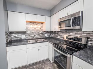 1762 Willoway Cir S, Columbus, OH 43220