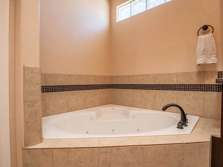 4210 Harp Ct #1 — Photo 29