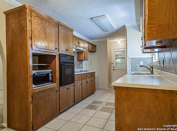 5th image of 4123 Desert Gold Dr