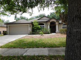 1079 Oak Landing Dr, Orange City, FL 32763