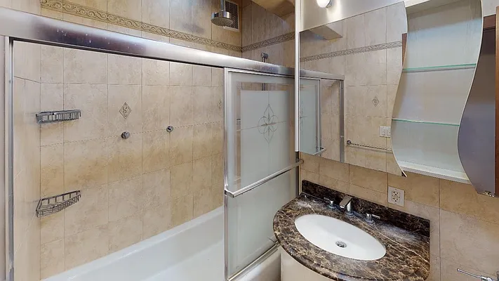 Rented by Metro Garden Realty NYC | media 34