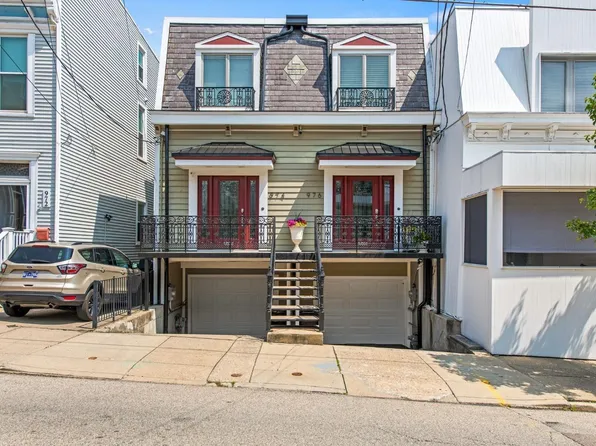 976 Hatch St, Cincinnati, OH 45202