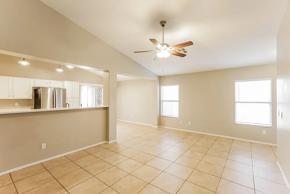 3 bed, 2.0 bath, 1183 sqft, $1,885 — Photo 4