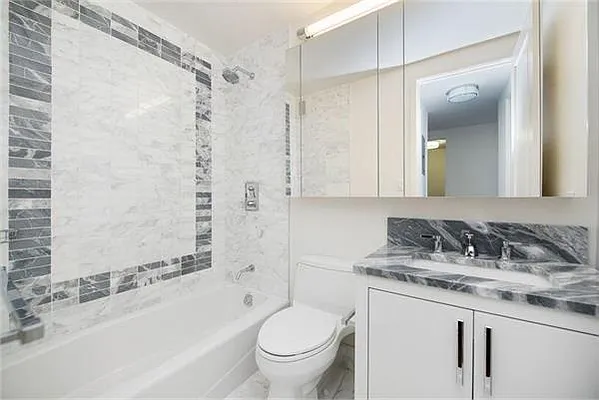 Rented by Mazzeo Real Estate | media 17