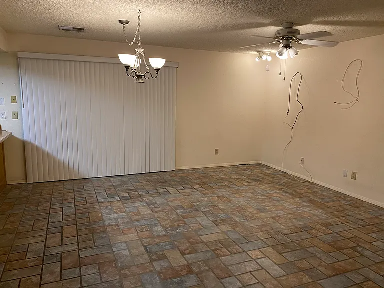 2744 E Villa Theresa Dr — Photo 6