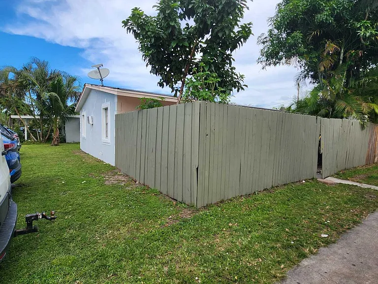 3386 Rudolph Rd — Photo 24