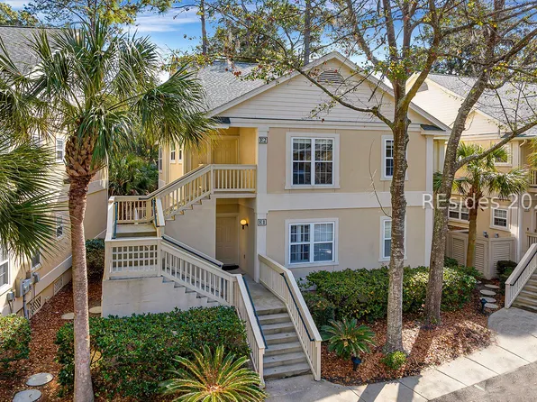 1 Gloucester Rd APT E2, Hilton Head Island, SC 29928