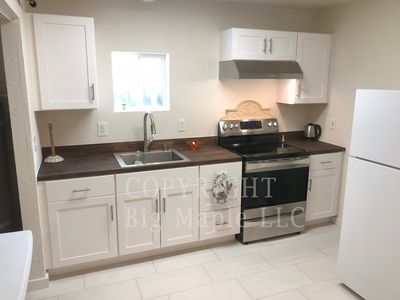 (Undisclosed Address), Ashland, OR, 97520
