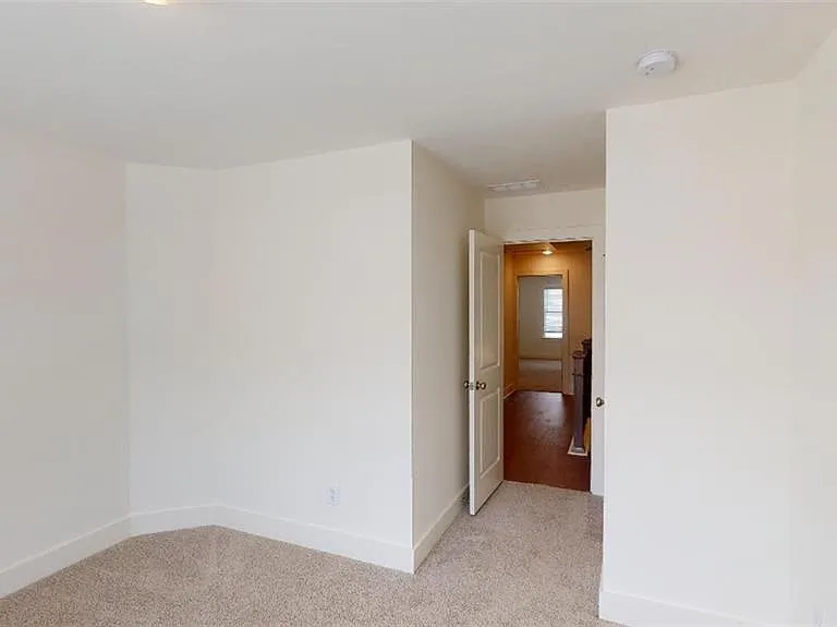 6414 Shalks Crossing Dr — Photo 11