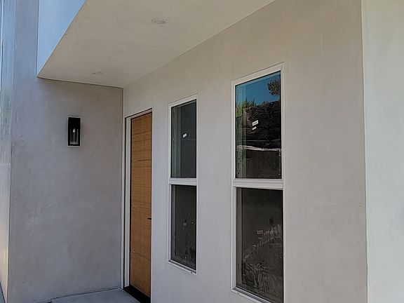 3rd image of 1644 S Wooster St