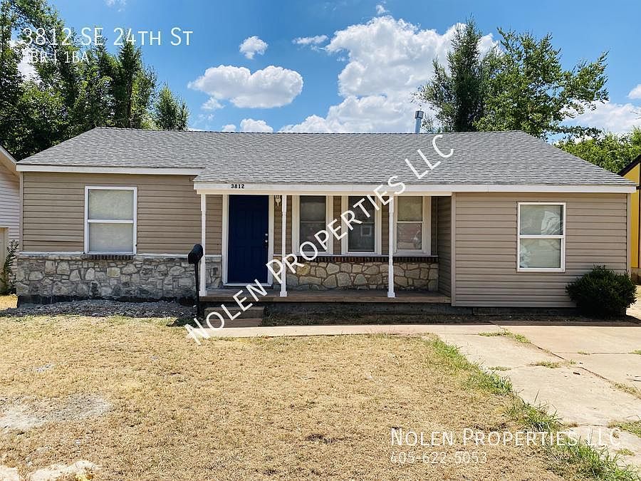 1st image of 3812 SE 24th St