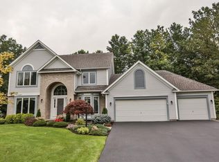 15 Pewter Rock, Webster, NY 14580