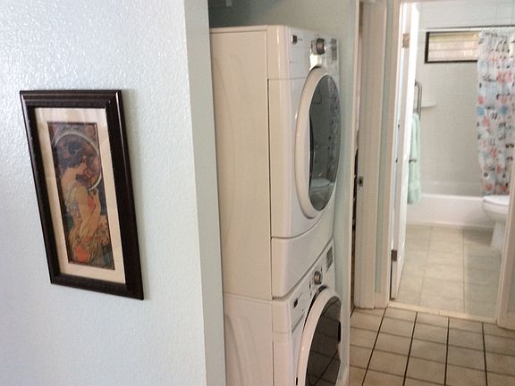 Washer & Dryer Included