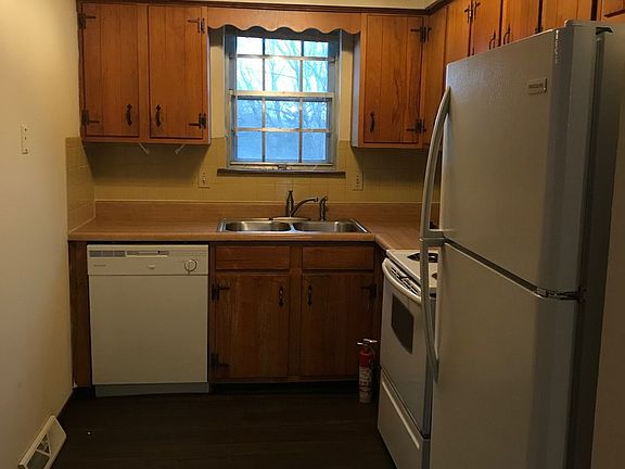2nd image of 1484-86 S Sonora Dr #1486