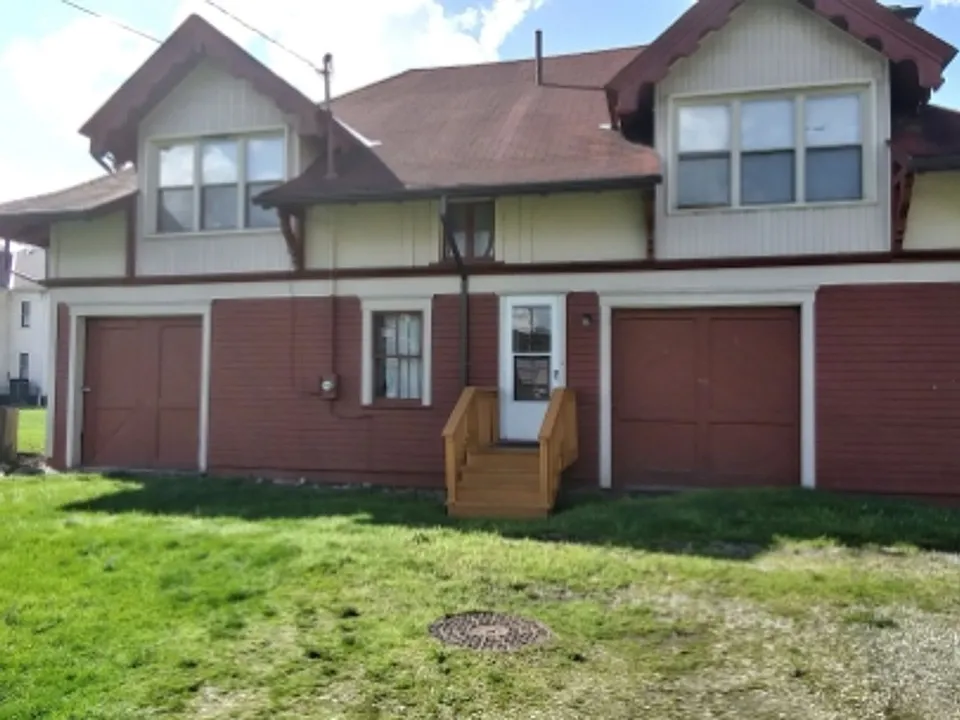 205 Griscom St