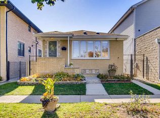 2455 W Erie St, Chicago, IL 60612