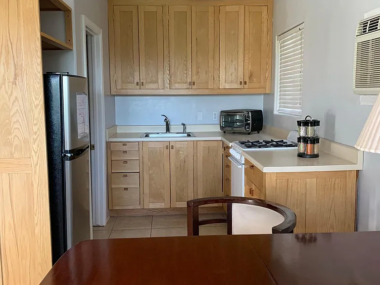 11464 1/2 Iris Ave — Photo 5