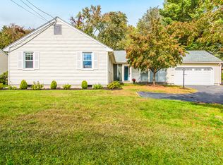 684 Fern St, West Hartford, CT 06107