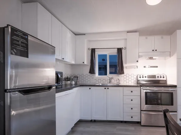 26892 Fraser Hwy #25, Langley, BC V4W 3T5