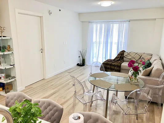 Rented by City Connections Realty | media 5