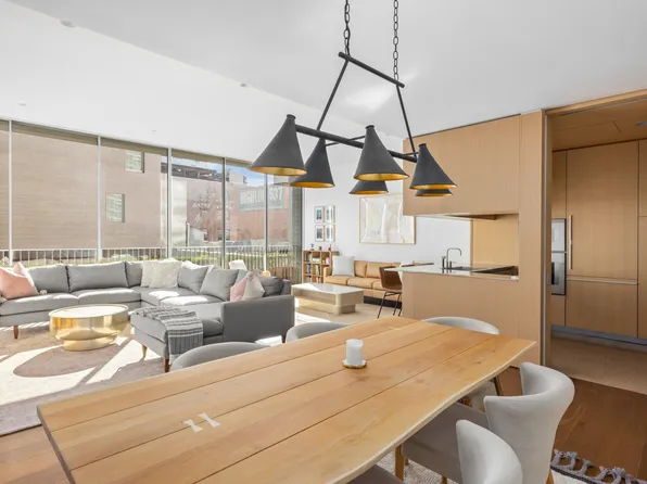 527 West 27th Street image 6 of 24