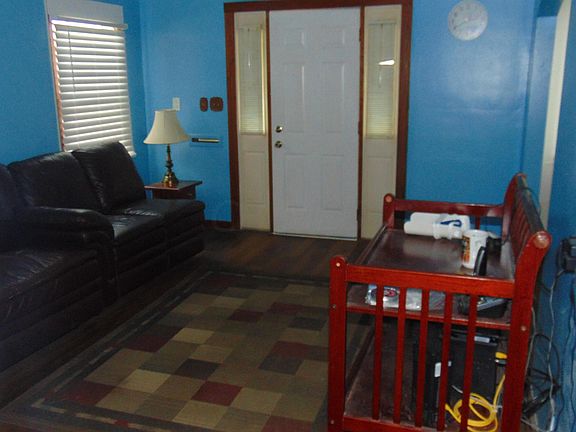 4th image of 2041 Studer Ave