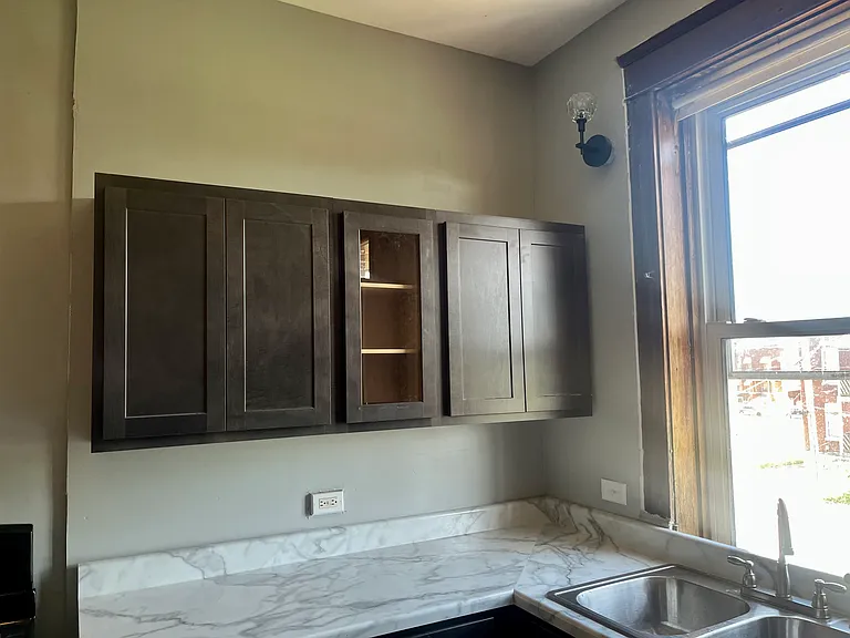 4460 Holly Ave — Photo 13