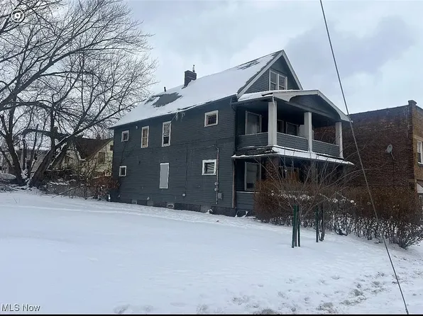 3976 E 71st St #2, Cleveland, OH 44105