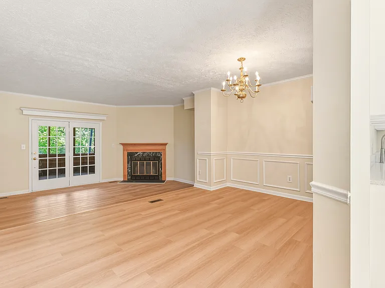 55 Oak Crest Ct — Photo 23