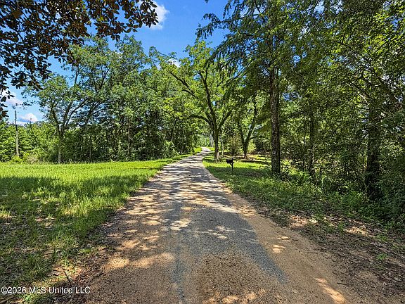 4th image of County Road 13