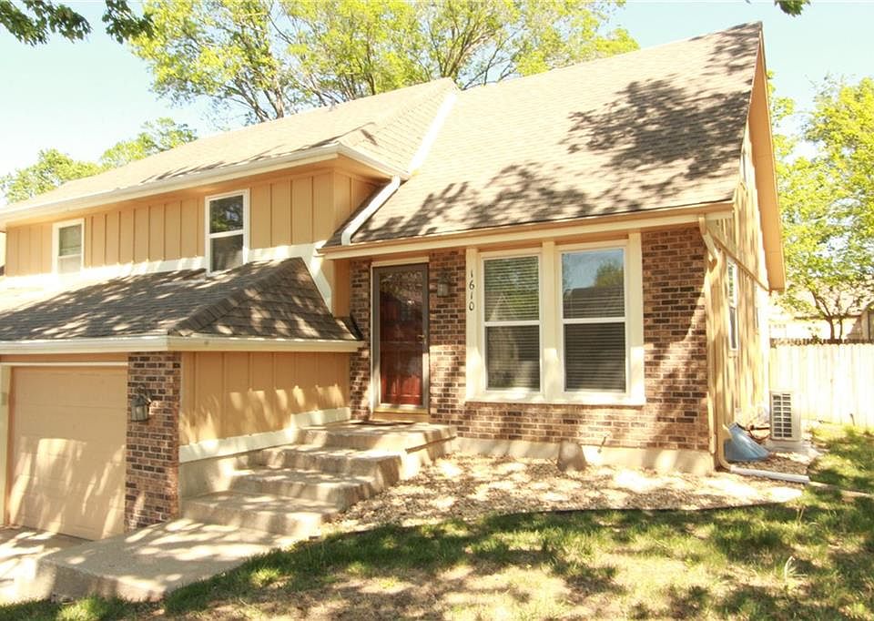 1st image of 1610 E Cedar Pl