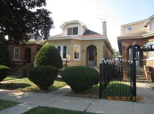 5341 W George St, Chicago, IL 60641