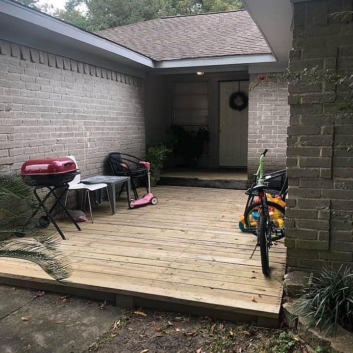 1st image of 322 Bayridge Dr