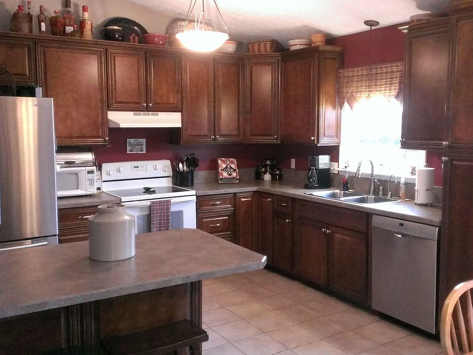 2nd image of 4400 Marion Rd