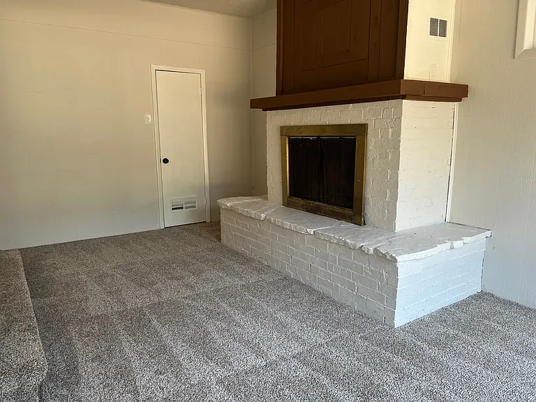 213 Wanda Way #1 — Photo 17