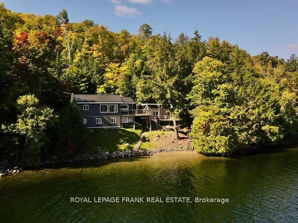 1758 Papineau Lake Rd, Hastings Highlands, ON K0L 2R0