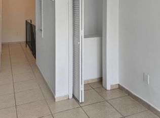 1560 NW 15th Street Rd APT 3, Miami, FL 33125