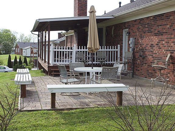 BBQ Patio and Covered Porch