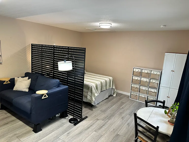 All utilities included in rent!
High speed (Fios) internet available at an extra cost with Ziply Fiber.