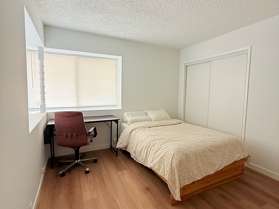 2nd image of 5017 Cloverly Ave