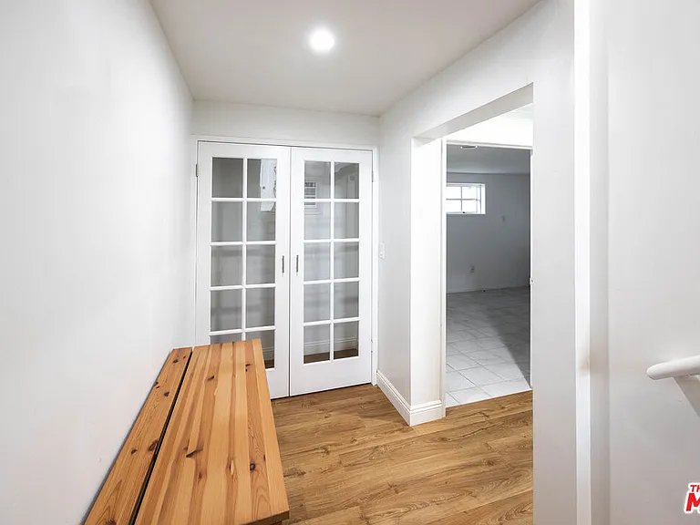 1110 W Muirlands Dr — Photo 19