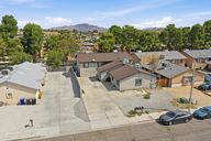 photo property thumbnail