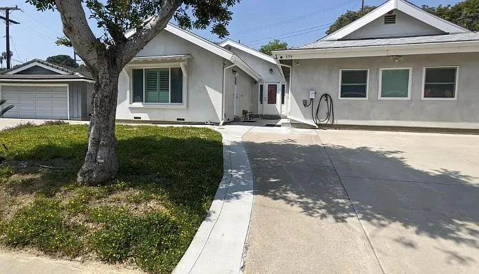 379 Casuda Canyon Dr #B — Photo 11